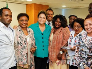 Lei de cotas garante o ingresso de 638 negros no serviço público em um ano dilmacotas
