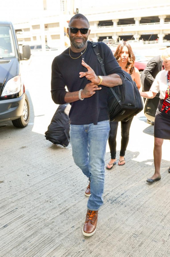 idris-elba-james-bond-too-street