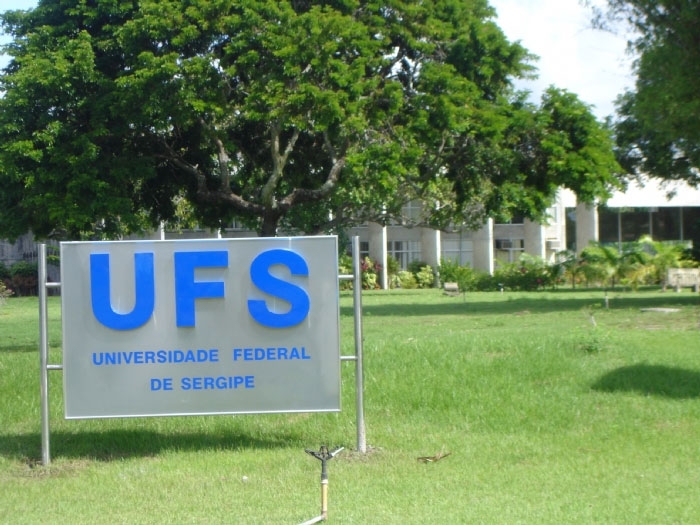 UFS