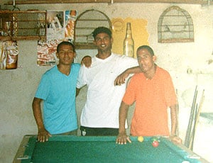 goleiro-comemora-aprovacao-no-galo_30