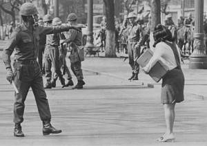 mulheres militantes
