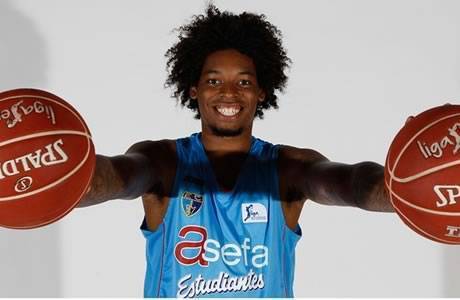 Lucas-NBA-Foto