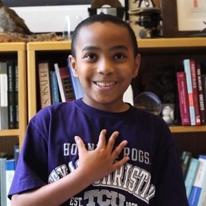 Estudante de 11 anos é admitido em universidade