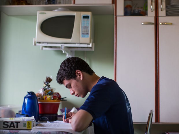 'Tenho orgulho enorme de ser do Capão Redondo', diz Gustavo Torres da Silva (Foto: Victor Moriyama/G1)