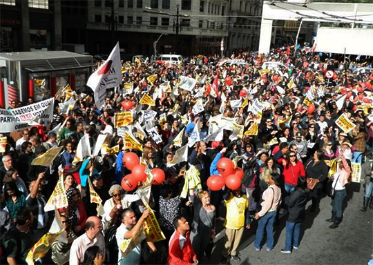 Em 2014, os professores da rede municipal realizaram uma greve que durou 41 dias