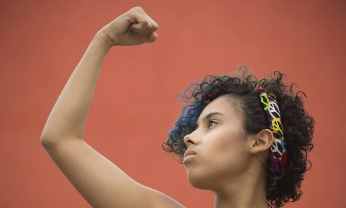 Jéssica Barbosa, de 20 anos, é integrante do Coletivo de Mulheres da UniRio - Márcia Foletto / Agência O Globo
