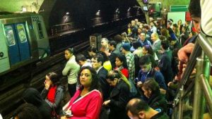 151015185829_metro_sao_paulo_lotado_624x351_oswaldocorneti_nocredit