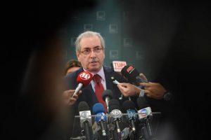 Cunha_escuro