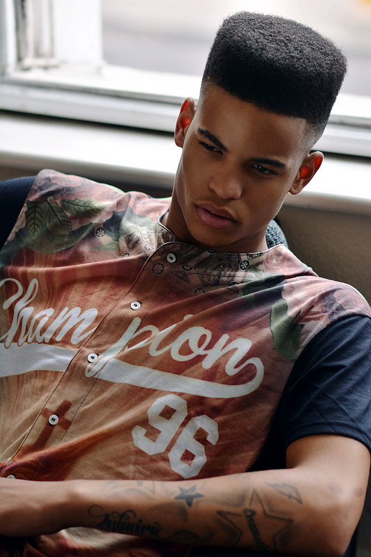 mequetrefismos-flat-top-corte-afro-masculino-1
