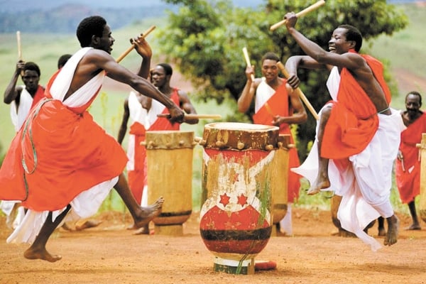 Featured image of post Imagens Da Cultura Africana / A arte africana e a cultura afro sintetizam os costumes e tradições das diversas etnias e tribos africanas.