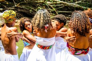 valorizando-a-mulher-negra-do-rs-1460329998DCO