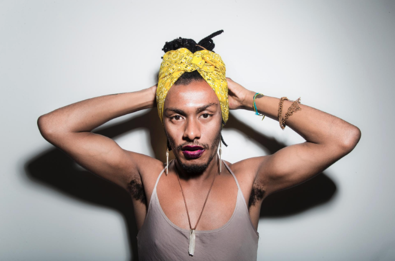 Liniker006