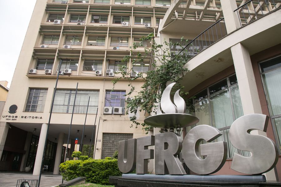 Comissão da UFRGS apontou que 239 não apresentam características de negros ou pardos